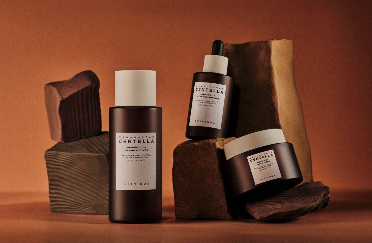 تونر إصلاح وتقوية البشرة من SKIN1004 Madagascar Centella Probio-Cica 210 مل + أمبولة 95 مل + كريم Enrich 50 مل